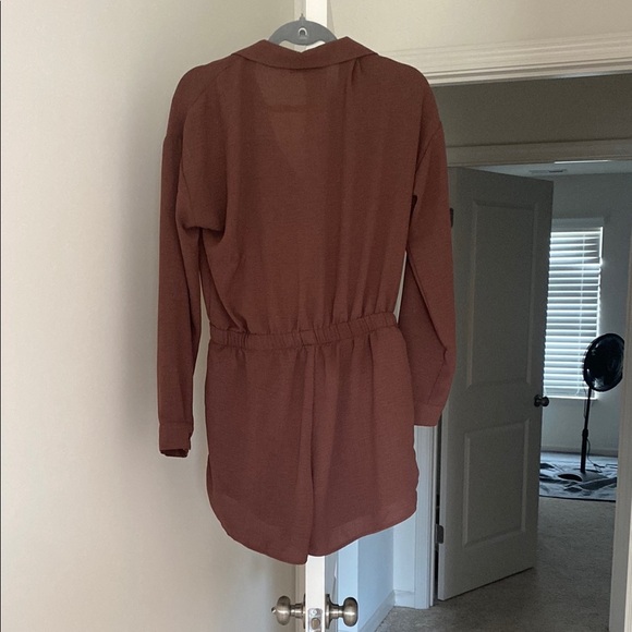 Gilli Brown Romper - Picture 4 of 4